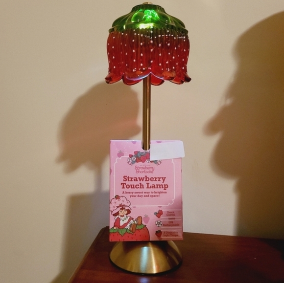 Strawberry Shortcake Other - Strawberry Shortcake Touch Lamp 🍓